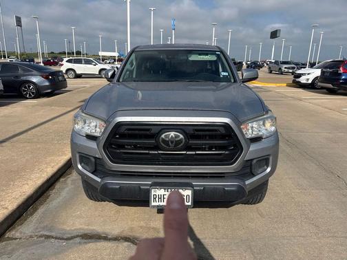 Silver Sky Metallic 2019 Toyota Tacoma SR