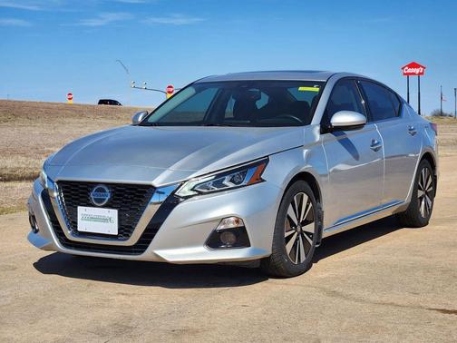 2020 Nissan Altima 2.5 SV