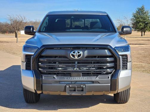 2025 Toyota Tundra SR