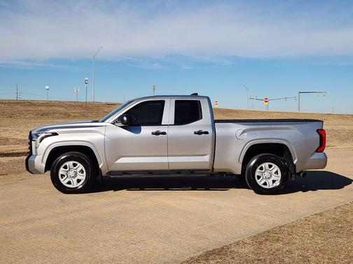 2025 Toyota Tundra SR