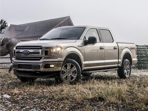 Shadow Black 2018 Ford F-150 XLT