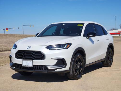 2026 Honda HR-V 2WD Sport