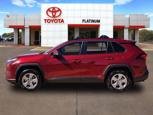 2023 Toyota RAV4 Hybrid XLE