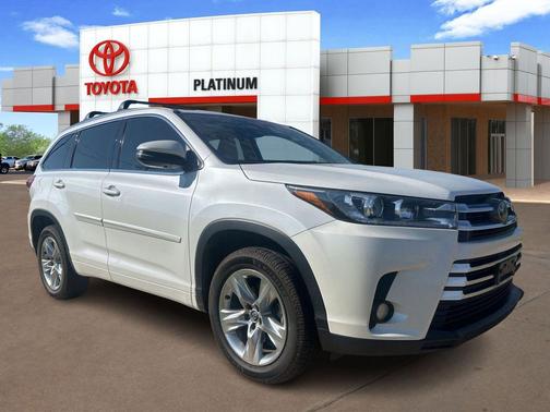 2017 Toyota Highlander Limited