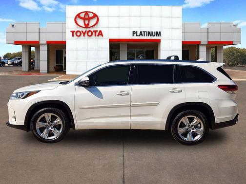 2017 Toyota Highlander Limited