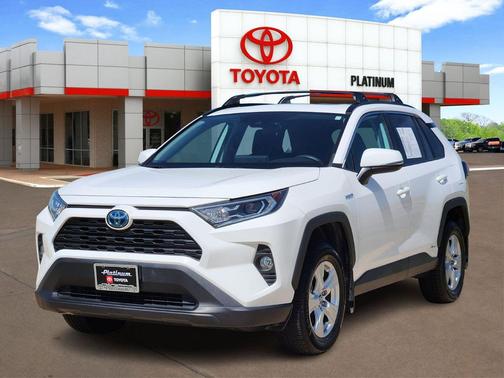 2020 Toyota RAV4 Hybrid XLE