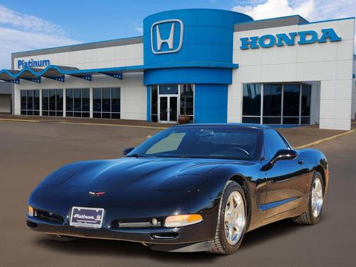 2001 Chevrolet Corvette Base