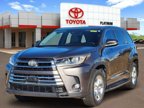 2017 Toyota Highlander Limited