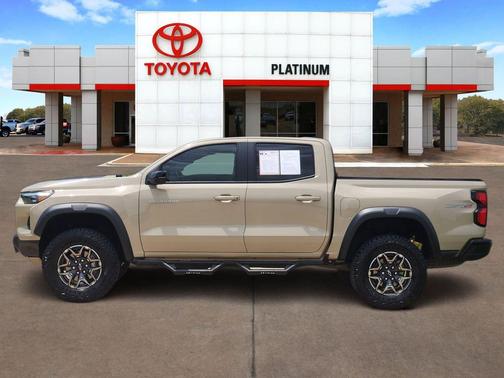 Sand Dune Metallic 2024 Chevrolet Colorado ZR2