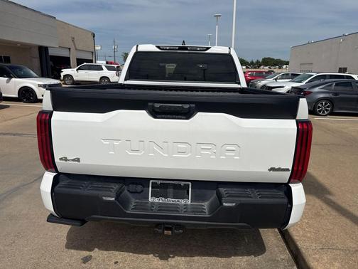 Ice Cap 2024 Toyota Tundra SR5