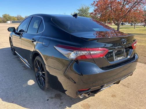 2024 Toyota Camry Hybrid SE