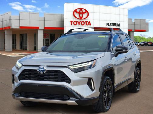 2022 Toyota RAV4 Hybrid SE