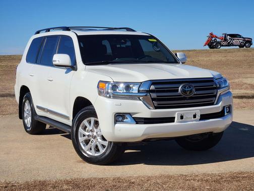 2021 Toyota Land Cruiser Base