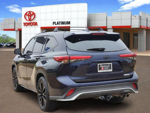2023 Toyota Highlander XSE