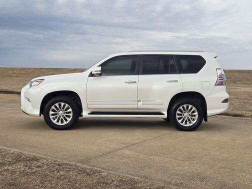 2019 Lexus GX 460 Base