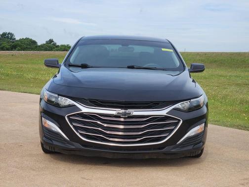 Mosaic Black Metallic 2021 Chevrolet Malibu 1LS