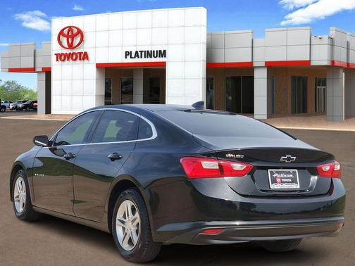 Mosaic Black Metallic 2021 Chevrolet Malibu 1LS