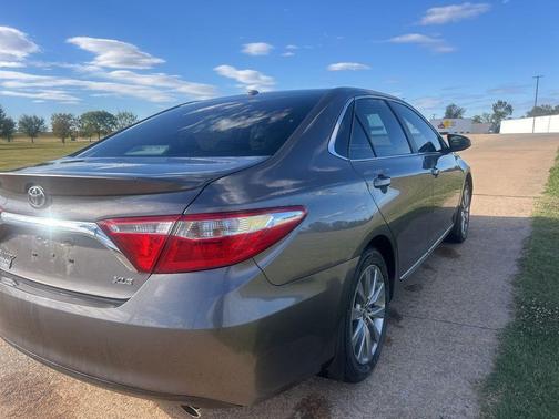 2017 Toyota Camry XLE