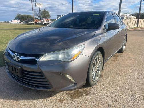 2017 Toyota Camry XLE