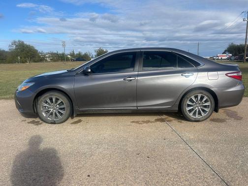 2017 Toyota Camry XLE