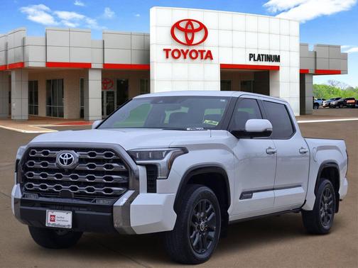 2024 Toyota Tundra Hybrid Platinum