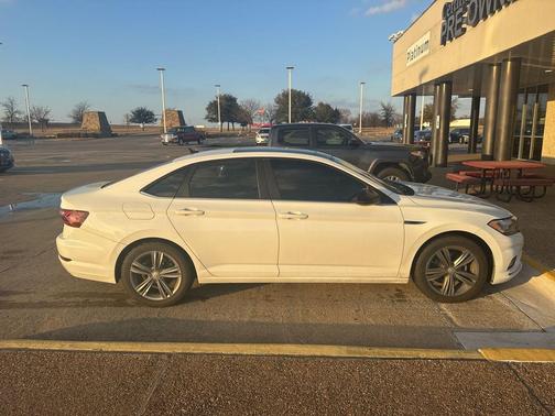 2020 Volkswagen Jetta 1.4T R-Line