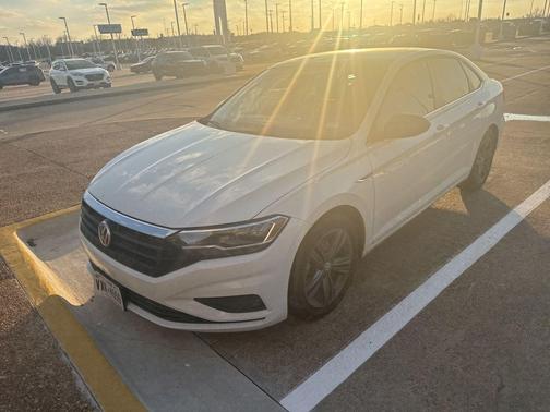 2020 Volkswagen Jetta 1.4T R-Line