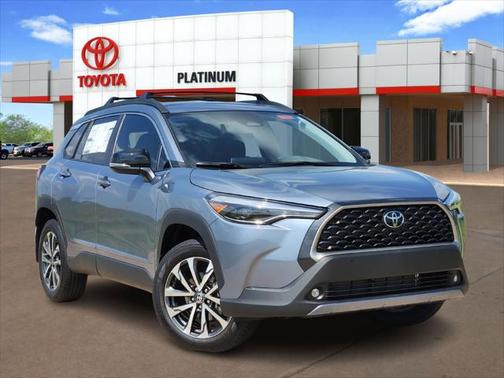 2025 Toyota Corolla Cross XLE