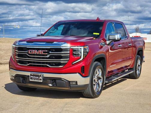 2023 GMC Sierra 1500 SLT