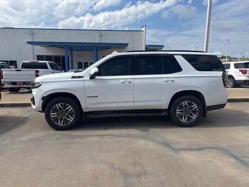 Summit White 2021 Chevrolet Tahoe 4WD Z71