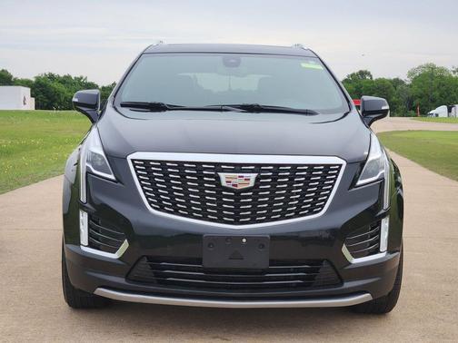 Stellar Black Metallic 2023 Cadillac XT5 Premium Luxury