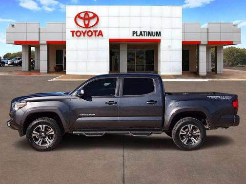 2018 Toyota Tacoma TRD Sport