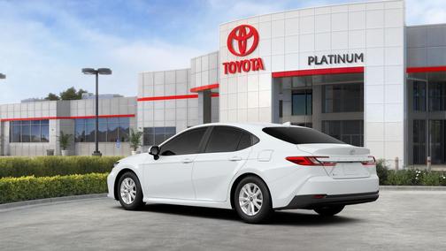 Ice Cap 2026 Toyota Camry LE