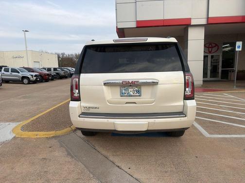 2015 GMC Yukon Denali