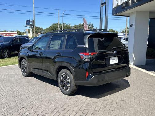 2025 Subaru Forester Premium