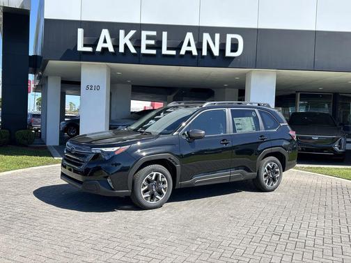 2025 Subaru Forester Premium