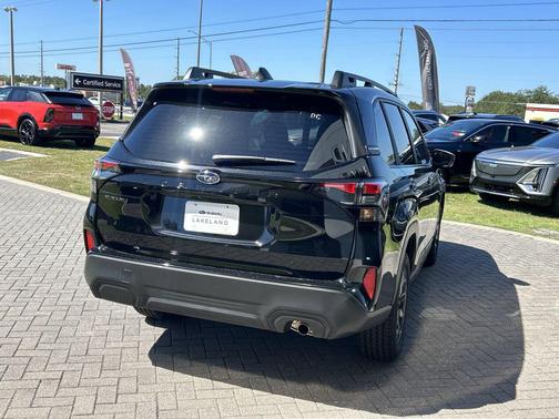 2025 Subaru Forester Premium