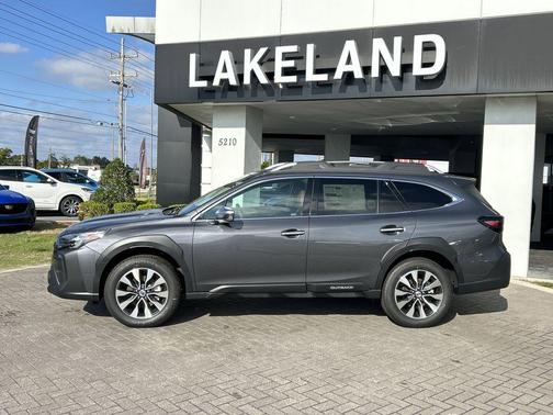 2025 Subaru Outback Touring