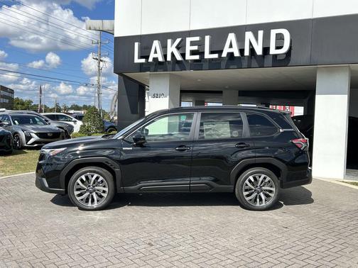 2025 Subaru Forester Hybrid Touring