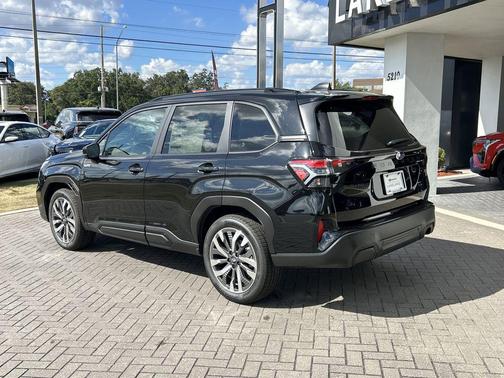 2025 Subaru Forester Hybrid Touring