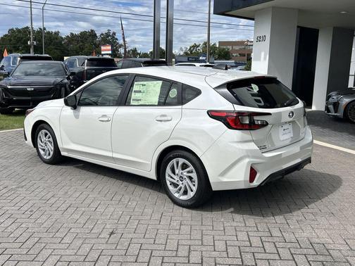 2025 Subaru Impreza Base