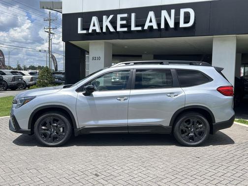 2025 Subaru Ascent Onyx Edition Touring 7-Passenger