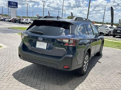2025 Subaru Outback Premium