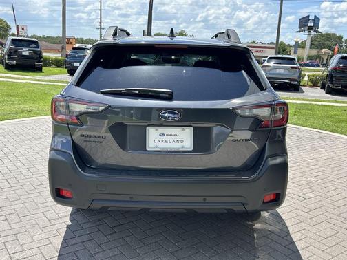 2025 Subaru Outback Onyx Edition