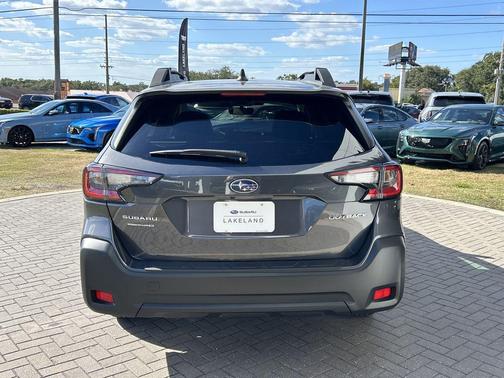 2025 Subaru Outback Premium