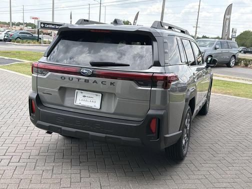 River Rock Prl 2026 Subaru Outback Premium