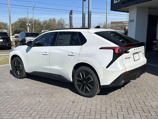 2026 Subaru Solterra Premium