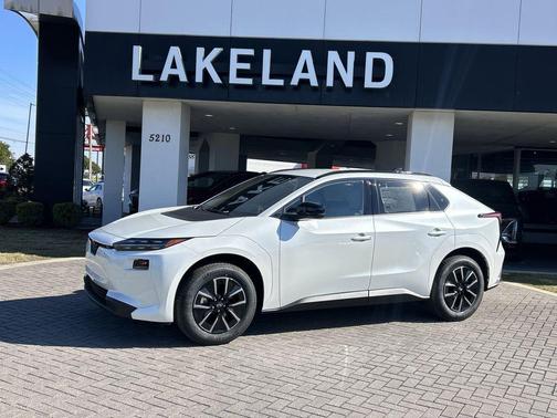 2026 Subaru Solterra Premium