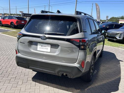 2025 Subaru Forester Premium