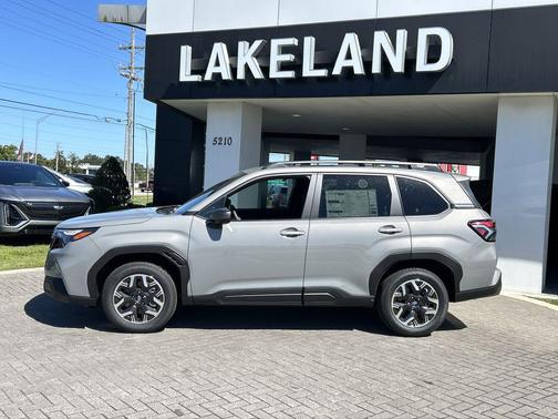 2025 Subaru Forester Premium